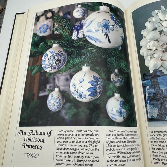Better Homes & Gardens Treasury Of Christmas Crafts & Foods Hardcover 1981 - Picture 8 of 9